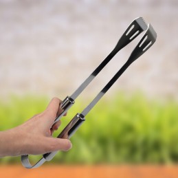 Priedai: kepsninės stalo įrankiai dėkle su rankena, 5 plieniniai indai