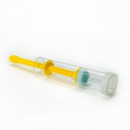 Plastikinis stūmoklinis įtaisas motinoms žymėti