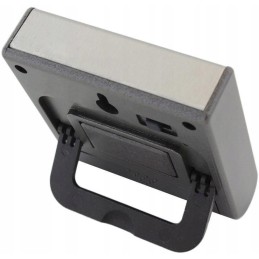 Elektroninis termometras su karščiui atspariu zondu. puikiai tinka temperatūrai matuoti ant grotelių, rūkykloje ir dujinėse bei 