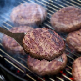 Virtuvės reikmenys, kepsninės stalo įrankių rinkinys dėkle