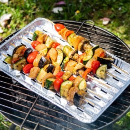 32x aliumininiai grilio padėklai vakarėliams 28x22,5 cm