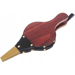 Dumplių pūstuvas grotelių uždegimui ir ugniai židinyje įkurti