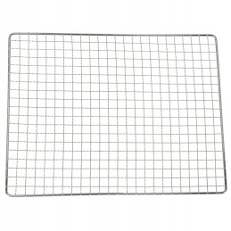 Sulankstoma turistinė anglių kepsninė nešiojamame kempingo lagamine