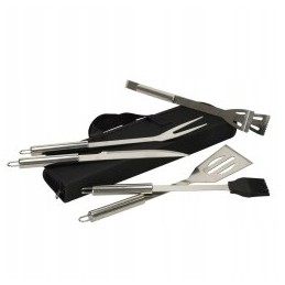 Grilio priedai: žnyplės, šakutė, stalo įrankiai, kepsninės indai