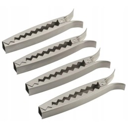 4 spaustukų rinkinys, skirtas ant grotelių keptiems produktams gaudyti.