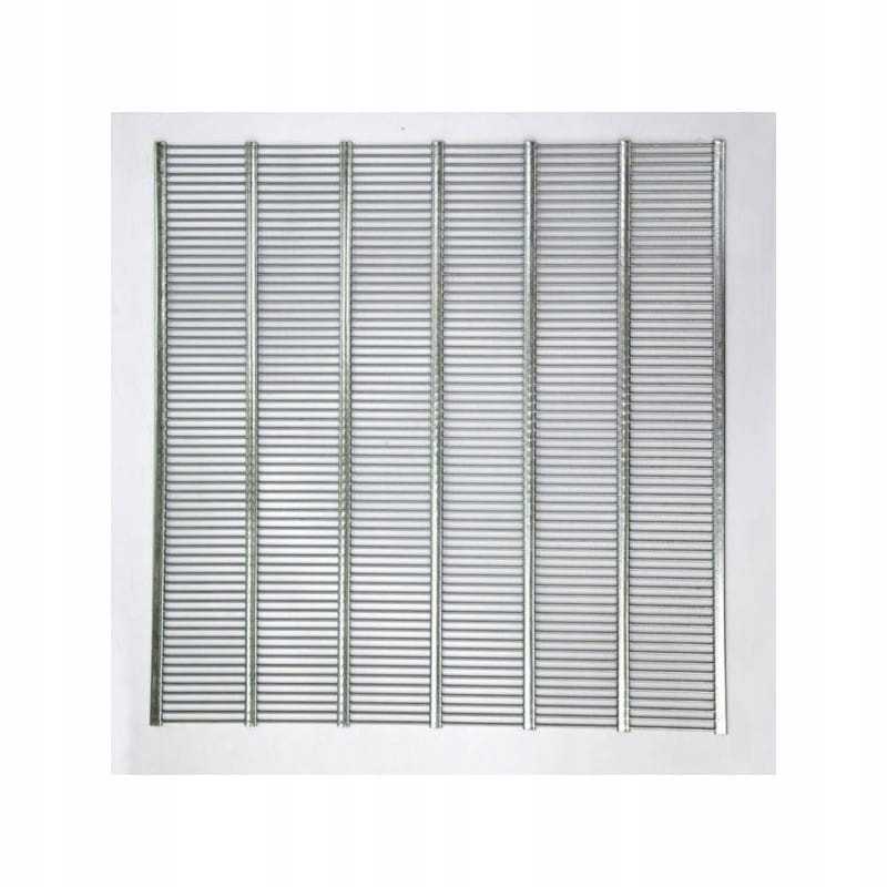 Metalinės grotos iš Didžiosios Lenkijos – horizontalios