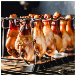 Sulankstomas stovas keptoms vištienos kojoms ant grotelių