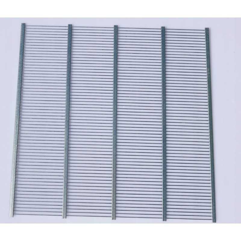 horizontalus pertvarų tinklelis Varšuvoje išplėstiems aviliams