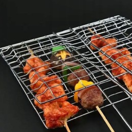 Grilio grotelės, skirtos mėsai, daržovėms ir žuviai kepti, su rakinama chromuotomis grotelėmis