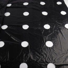 Agrotekstas su skylutėmis, juoda folija, skylutės, piktžolių daigai, 10 m