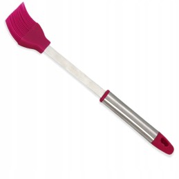 Rinkinyje 4 vnt. kepsninės reikmenys