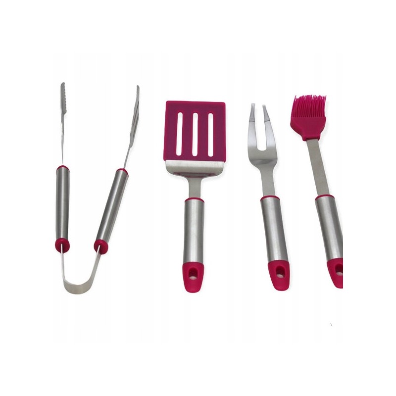 Rinkinyje 4 vnt. kepsninės reikmenys