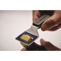 Broil king butelių atidarytuvas