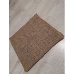 Izoliacija, kilimėlis, veltinio pagalvė apdailinta džiutu