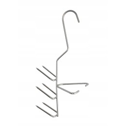 Aukcione yra 3 vienetai kabliukų