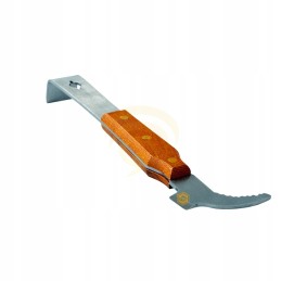 Nerūdijančio plieno kaltas mediniame rėme, su kabliuku