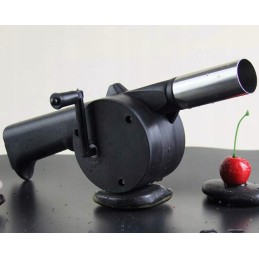 Pūstuvas židiniui ir laužui įkurti