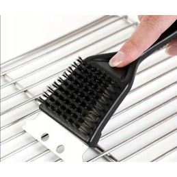 Patvarus vielos grandiklis ir grotelių valymo šepetys, juodas, 20 cm