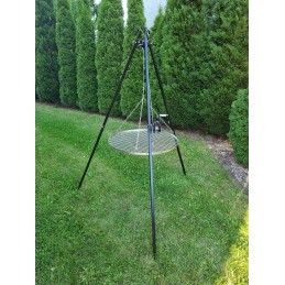 Sodo trikojis grilis su nerūdijančio plieno grotelėmis