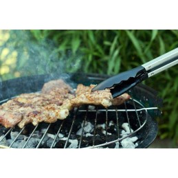 Kepsninės žnyplės mėsos serviravimo besisukančioje virtuvėje