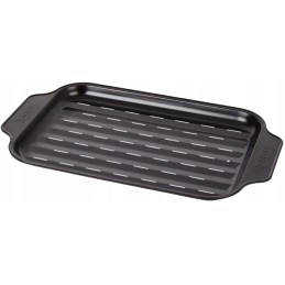 Padėklas, keptuvė, krepšelis, priedai kepimui ant grotelių, grilis be riebalų.