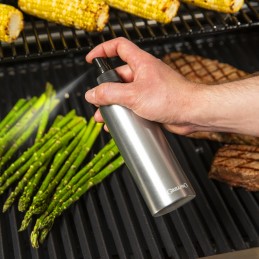 Grillpro aliejaus purkštuvas, skirtas grotelių priežiūrai ir ant grotelių kepto maisto drėkinimui