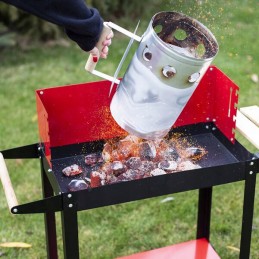 Dūmtraukis rūkyklos griliui apšviesti naudojant anglies briketus