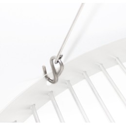 Pakabukas trikojo grotelių tvirtinimui prie pakabos