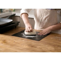 Pilnas rinkinys kepimo ant grotelių ir naminių mėsainių mėgėjams: tefloniniai kilimėliai + mėsainių presas + šepetys ir grandikl