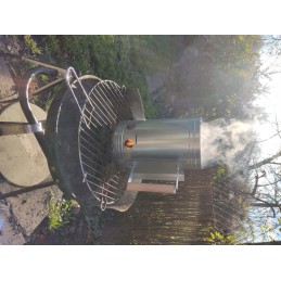 Dūmtraukis BBQ griliui apšviesti naudojant anglies briketus