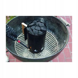 Kaminas anglims, briketams, griliui apšviesti