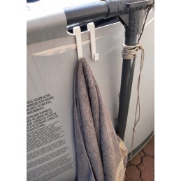 Baseino rankšluosčių kabykla šone