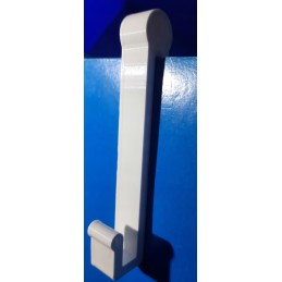 Baseino rankšluosčių kabykla šone