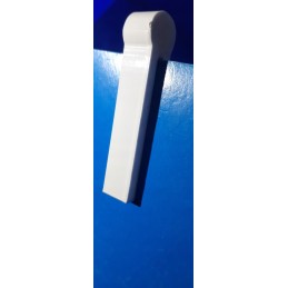 Baseino rankšluosčių kabykla šone