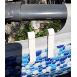 Baseino rankšluosčių kabykla šone