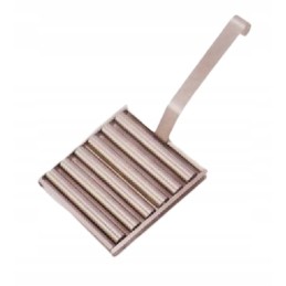 Grilis kaimiškų dešrelių kepimui