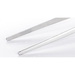 Napoleono pincetas ant grotelių