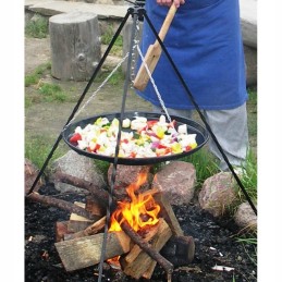 Enameled campfire pan on chain