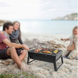 Į komplektą įeina: