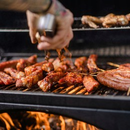 Grilio reikmenys šašlykinės komplektas kepsninės žnyplės kepsninės indai