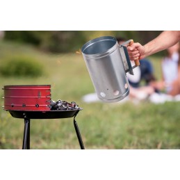 Dūminės grilio kaminas, apšvietimas, tvirti, patvarūs grilio receptai