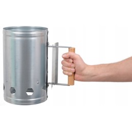 Dūminės grilio kaminas, apšvietimas, tvirti, patvarūs grilio receptai