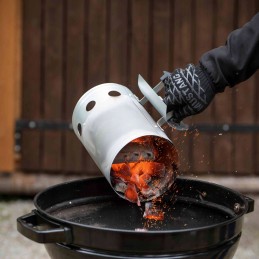 Didelis kaminas aukščiausios kokybės mustang grotelių apšvietimui