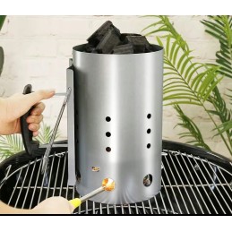 Tvirtas kaminas anglies briketų griliui apšviesti - kojokas