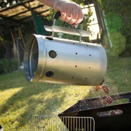 Tvirtas kaminas anglies briketų griliui apšviesti - kojokas