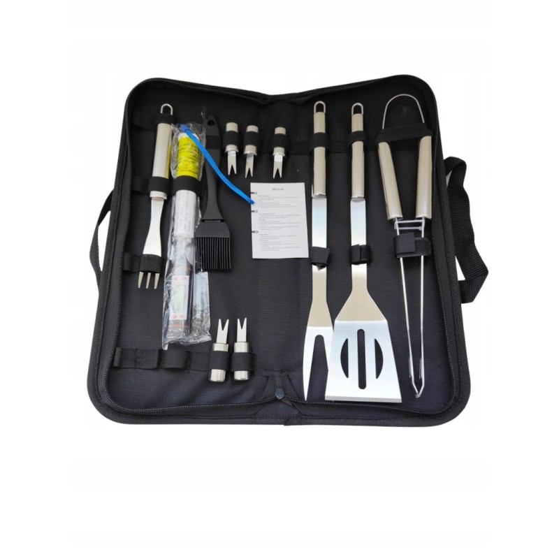 Grilio stalo įrankių rinkinys lagamine