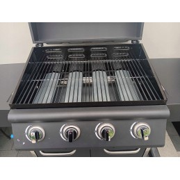 4 degiklių dujinis grilis 4 degikliai su šoninėmis lentynomis ant ratukų