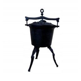 Šio aukciono objektas – 15 litrų ketaus katilas