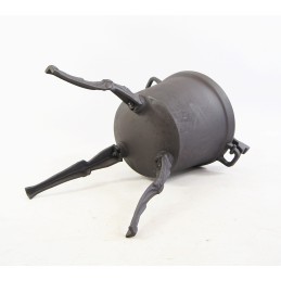 Šio aukciono objektas – 15 litrų ketaus katilas