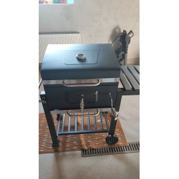 Sodo anglis grilis su ketaus grotelėmis Klaudia 57 x 43 cm